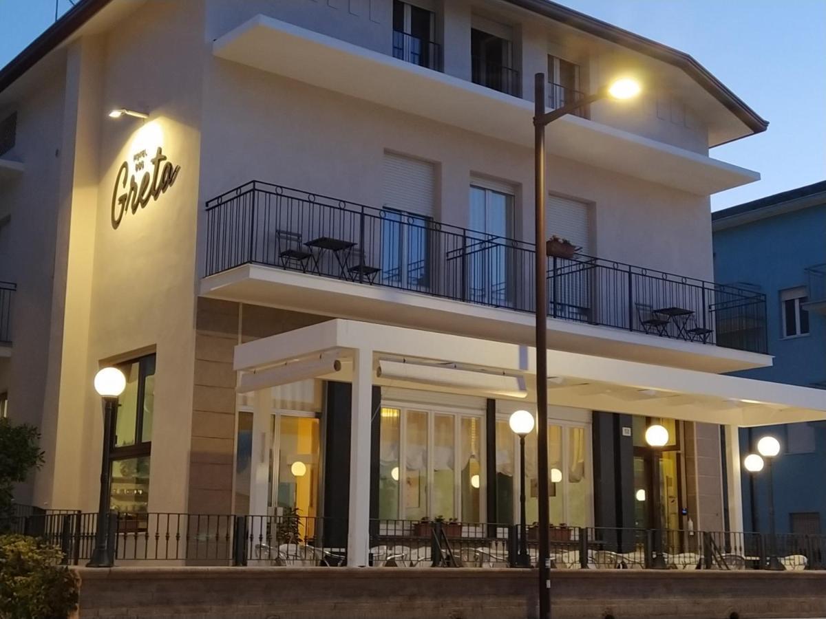 Hotel Greta B&B Rimini Buitenkant foto